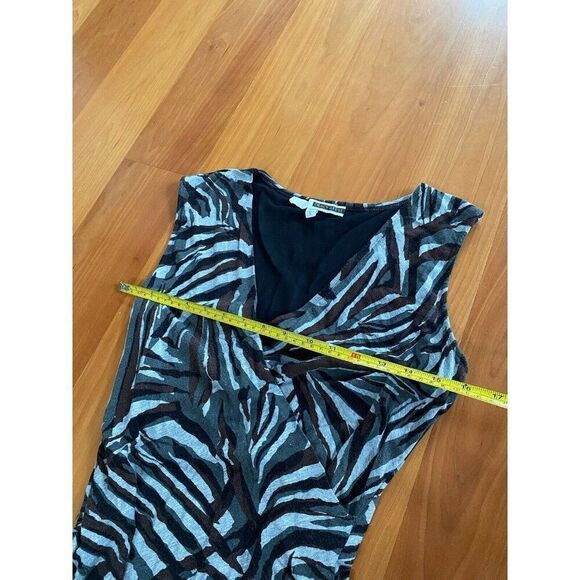Tracy Reese Dress Grey Animal Print Mid Length Small Black V-Neck Brown Sheath - Picture 8 of 11